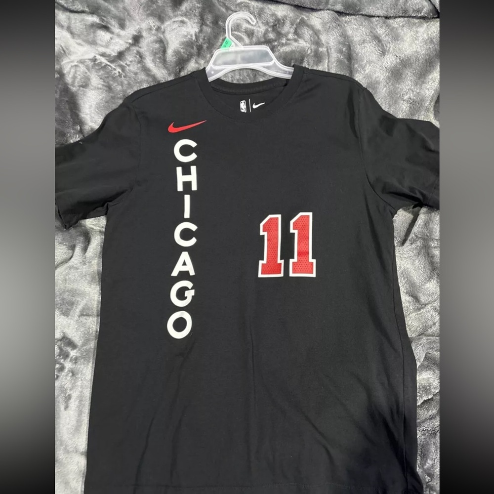 Nike Chicago Bulls Demar Derozan City Edition T-shirt Men’s size medium